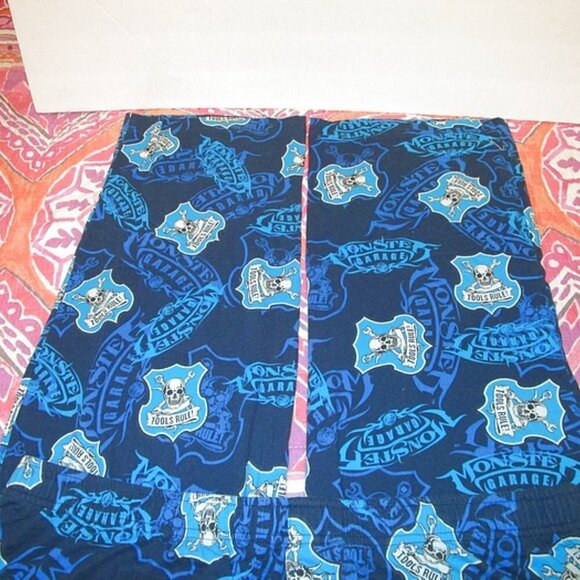 MONSTER Garage SKULLS Lounge Size XL PANTS Pockets FLEECE Pajama FLY Tools Rule - Picture 4 of 9